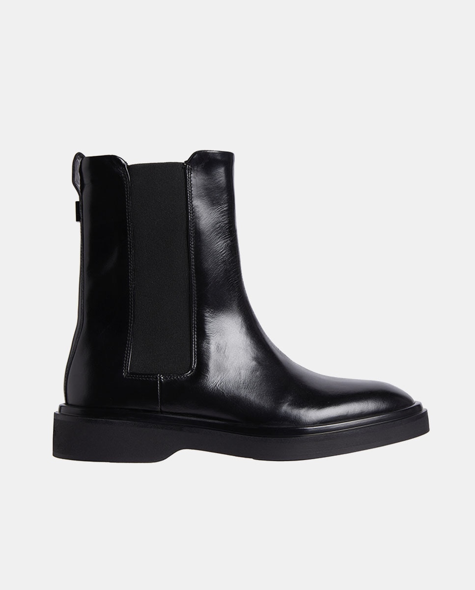 Imagem 0 de Botins Tipo Chelsea em Pele