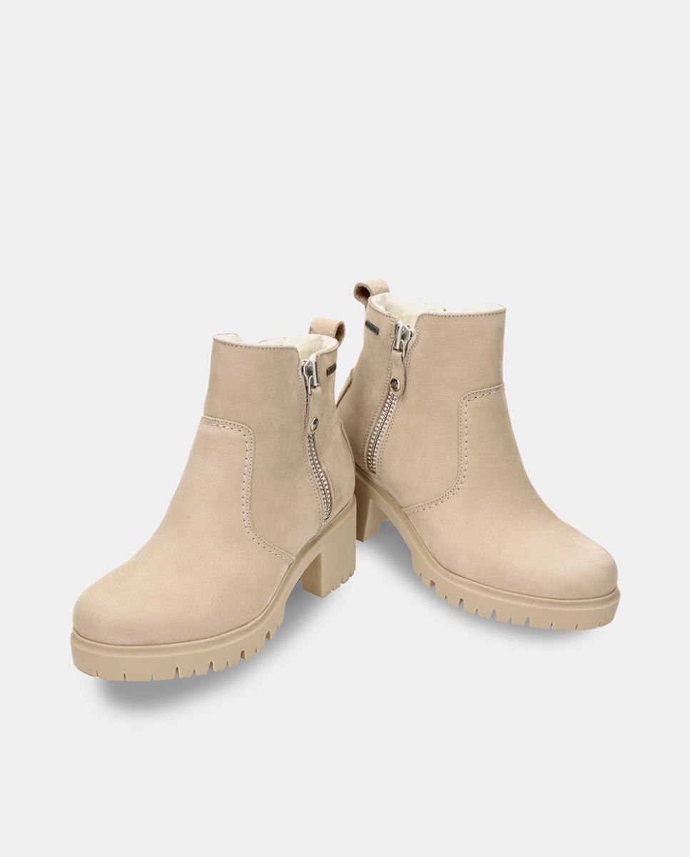 Botins em Pele e com Forro de Goretex Cru-3