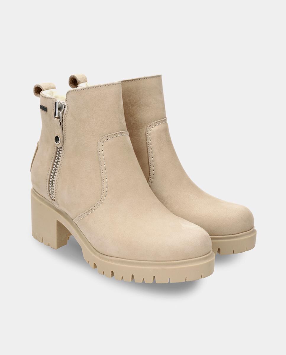 Botins em Pele e com Forro de Goretex Cru-7