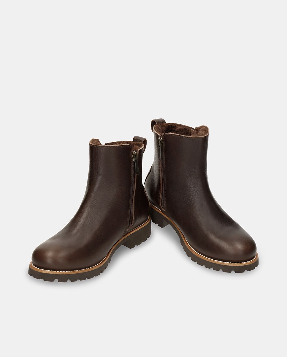 Botas em Pele e com Forro de Pelo Sintético Castanho-escuro-2