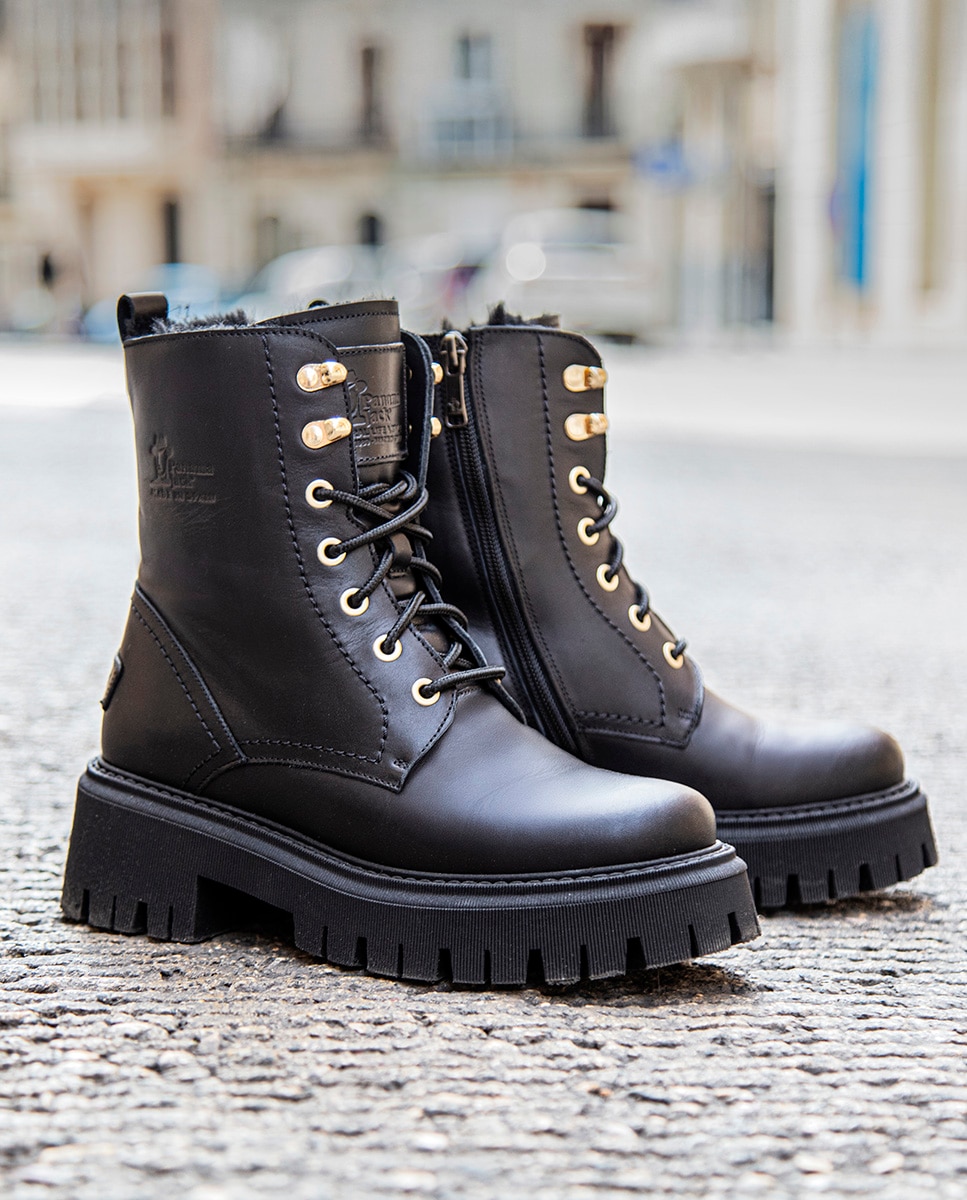Botas em Pele e com Forro de Pelo Sintético Preto-10