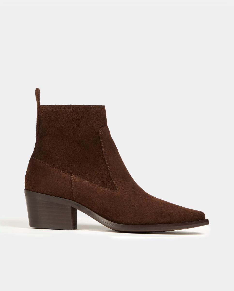 Botins Tipo Cowboy em Pele Castanho-1