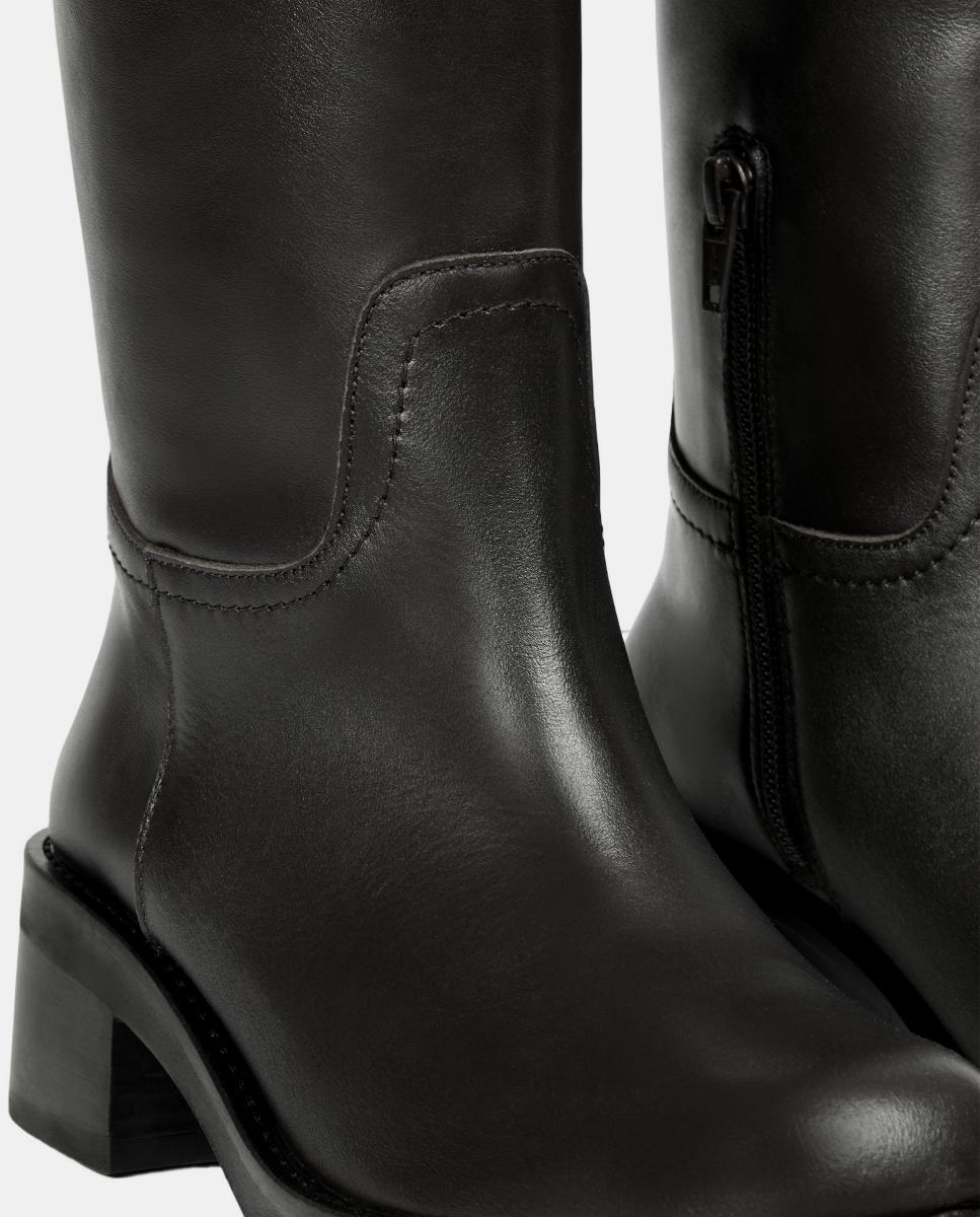 Botas Lisas em Pele Preto-4