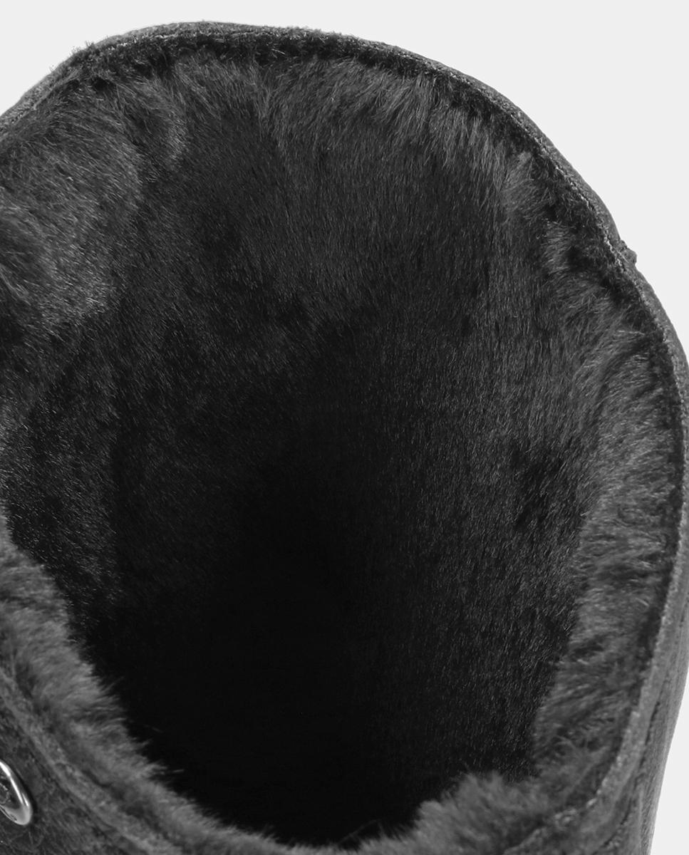 Botas em Pele e com Forro de Pelo Sintético Preto-5