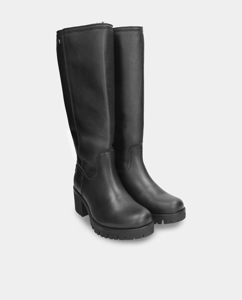 Botas em Pele e com Forro de Pelo Sintético Preto-6