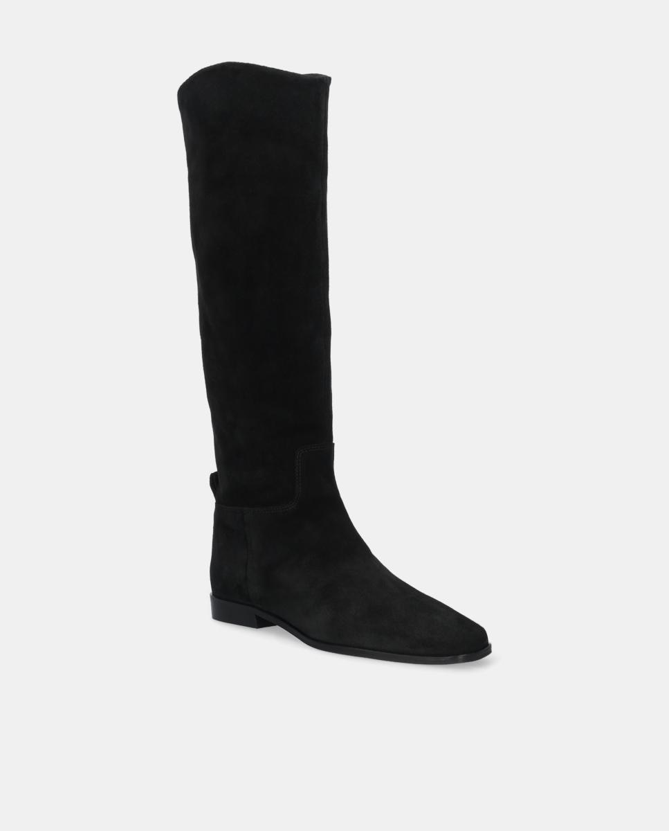 Botas Mosqueteira em Croute com Salto Raso Pretos-2
