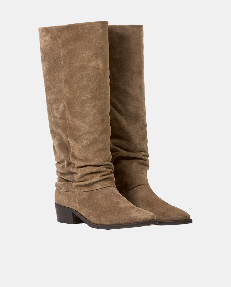 Botas em Pele com Salto de 4 cm Natural-2