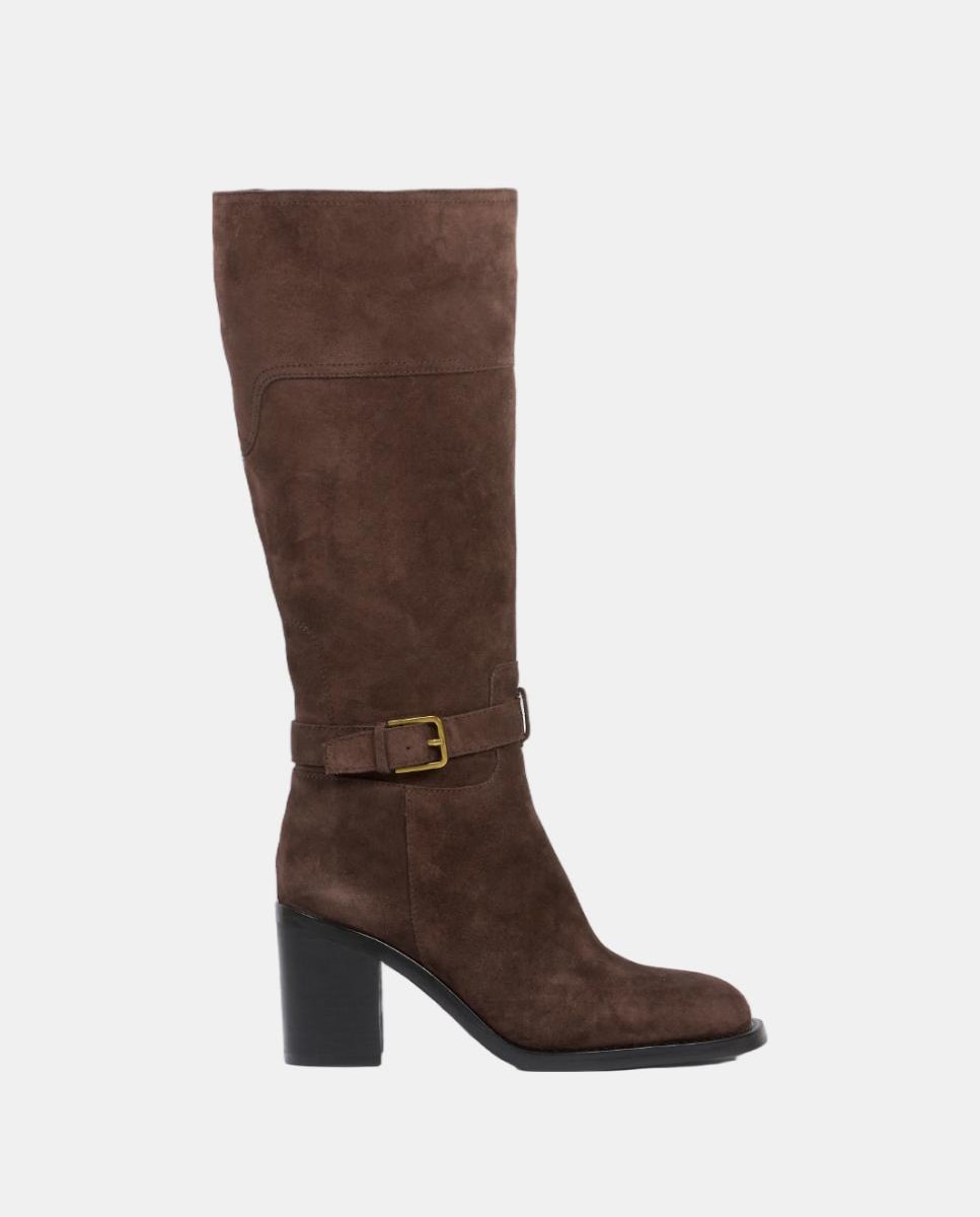 Imagem 0 de Botas em Pele com Salto Alto de 7 cm