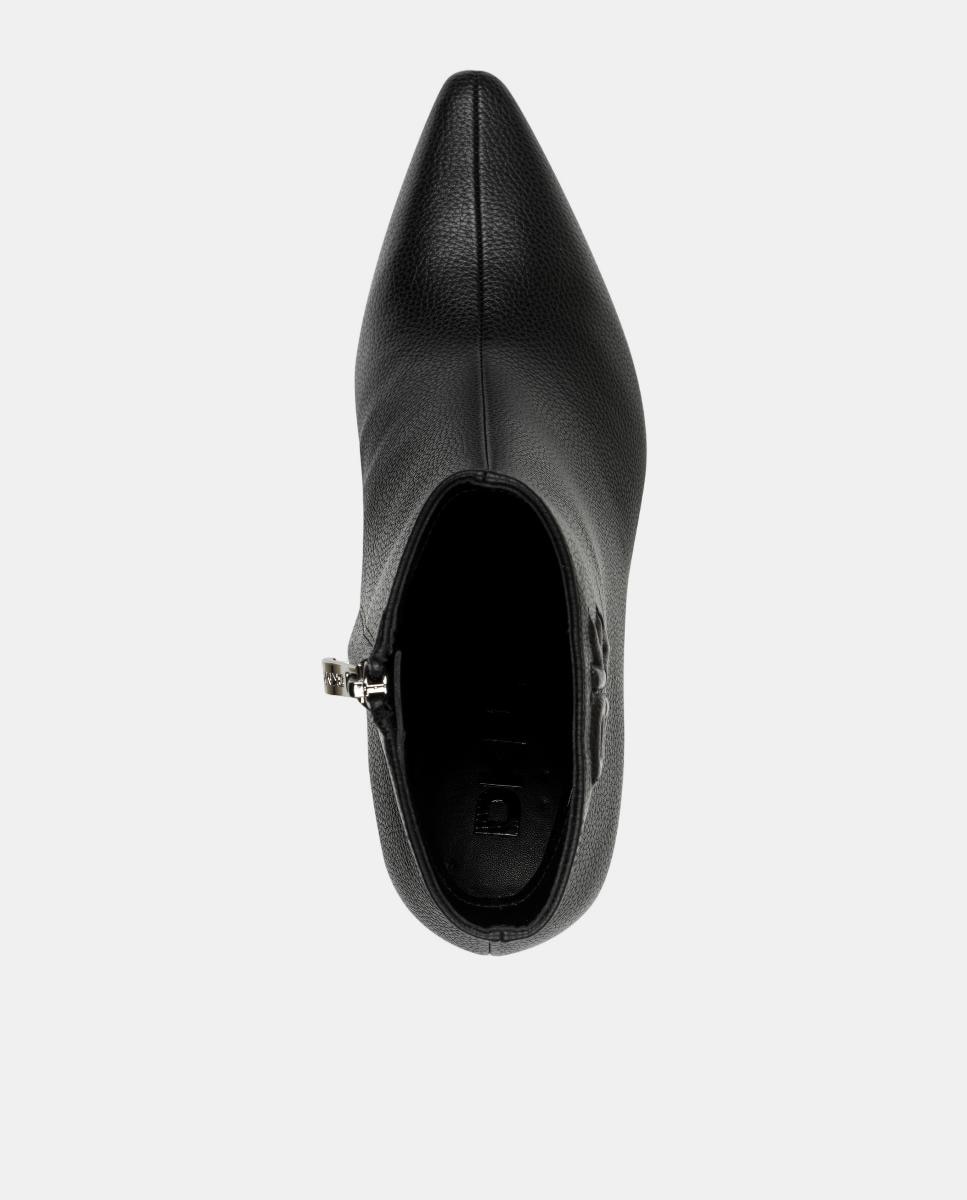 Botins de Salto em Pele Preto-3