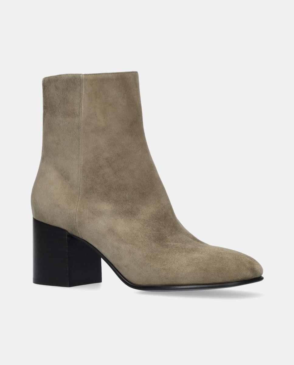 Botins de Camurça com Salto de Bloco Verde-2
