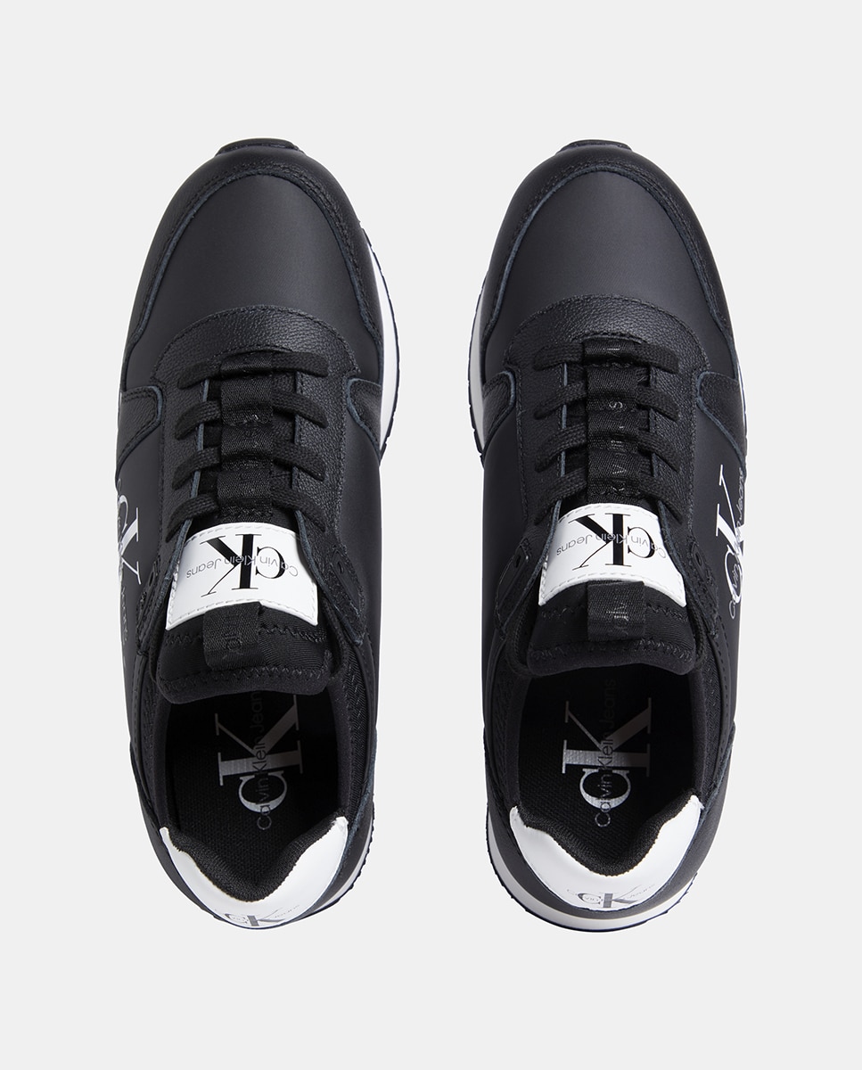 Sapatilhas Estilo Runner em Pele Preto-3