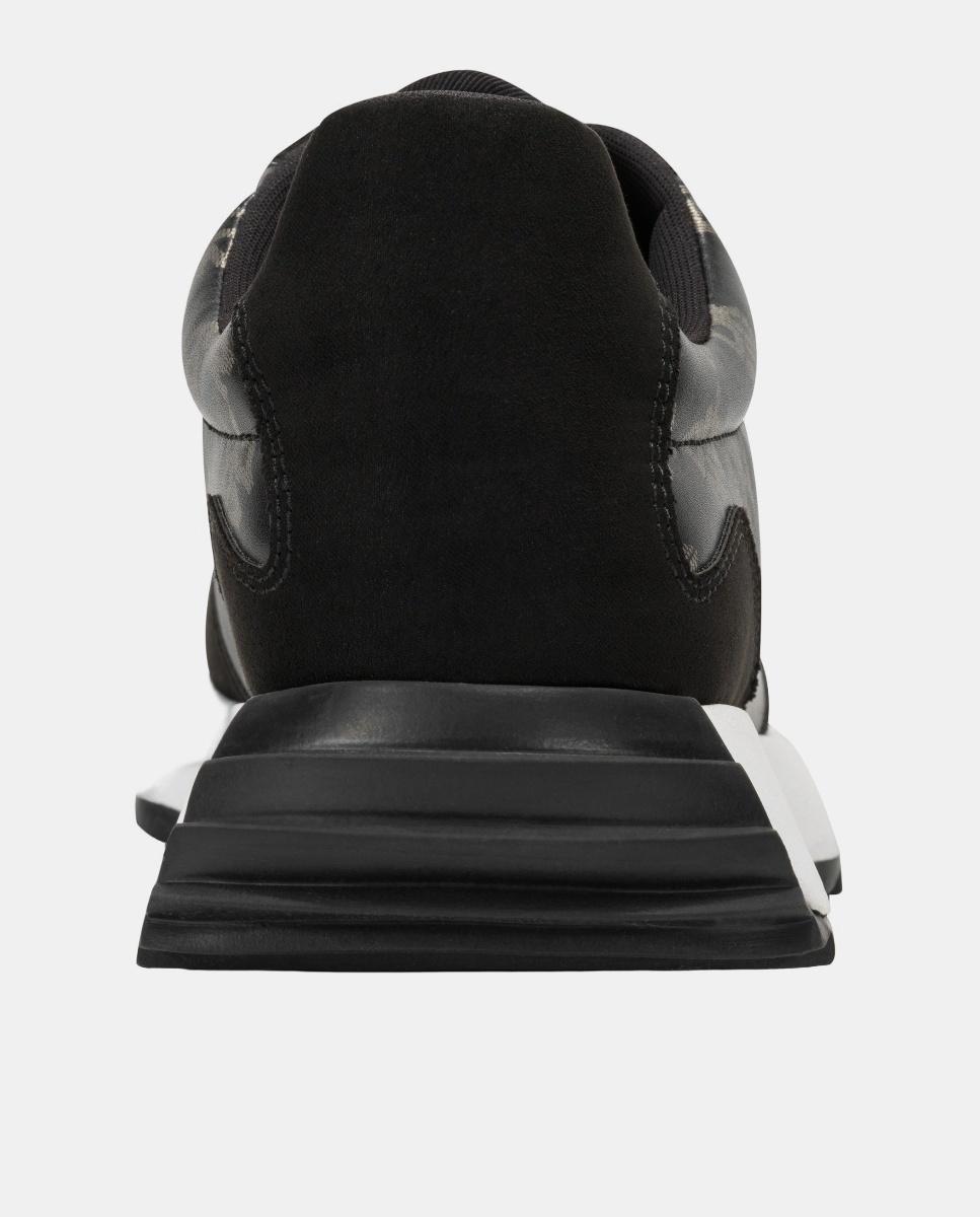 Sapatilhas em Pele Preto-4