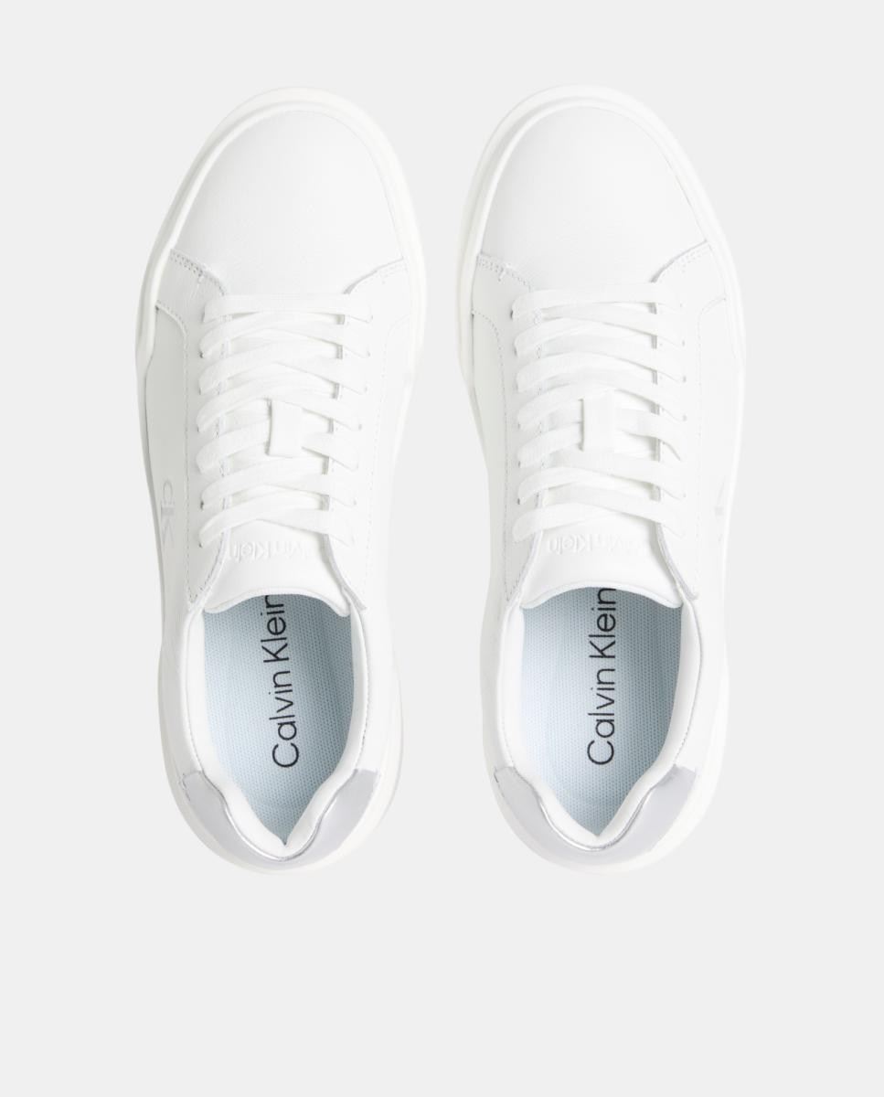 Sapatilhas em Pele Branco-4