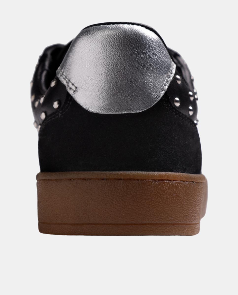 Sapatilhas em Pele com Tachas - Preto Preto-4