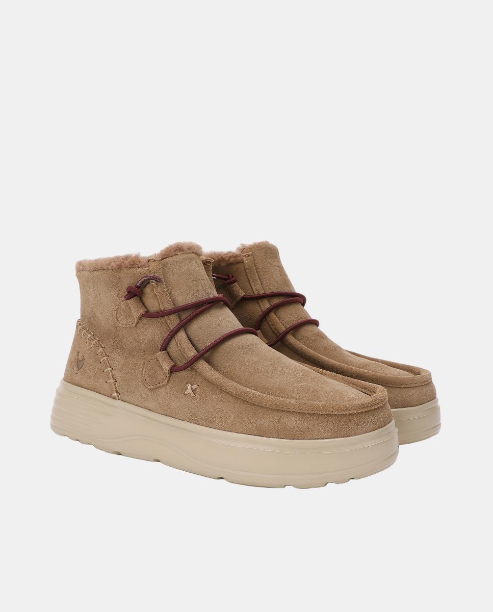 Botas Wallaby em Pele Hidrófuga com Pelo no Interior Castanho-2