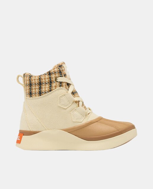 Imagem 0 de Botas em Pele Impermeável