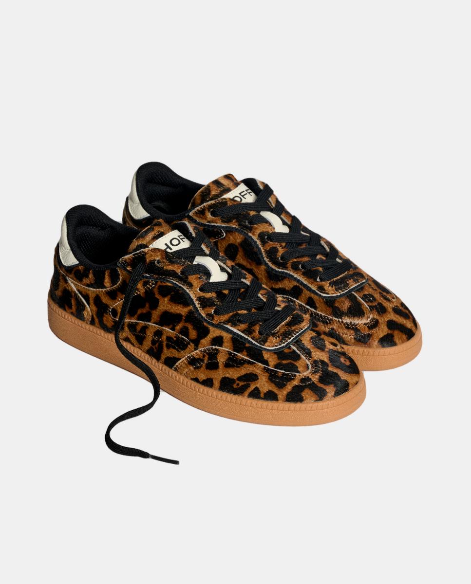 Sapatilhas Baixas em Pele com Sola de Borracha Castanho-2