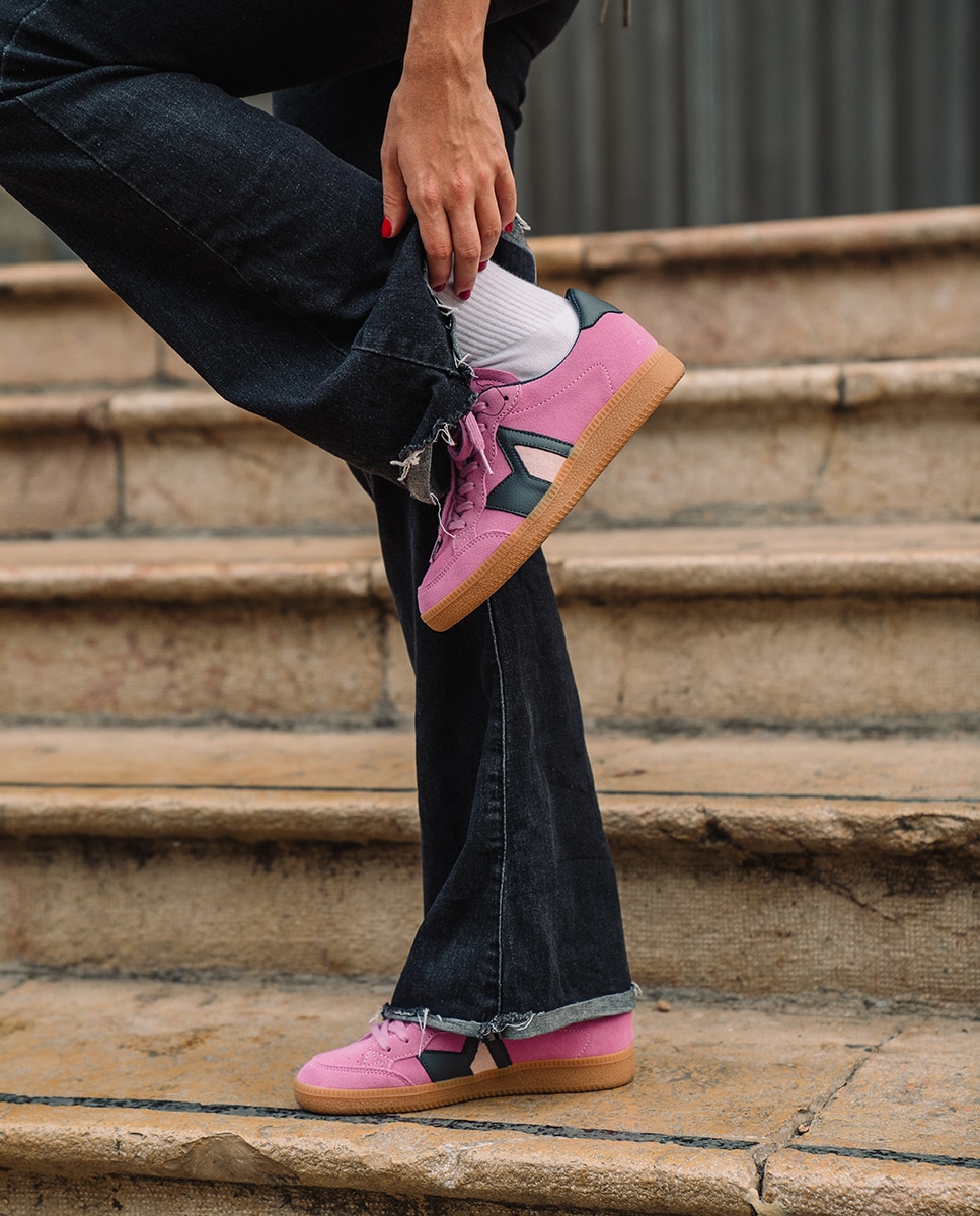 Zapatila Moma unisex de serraje y nada Rosa chicle Morrison · El