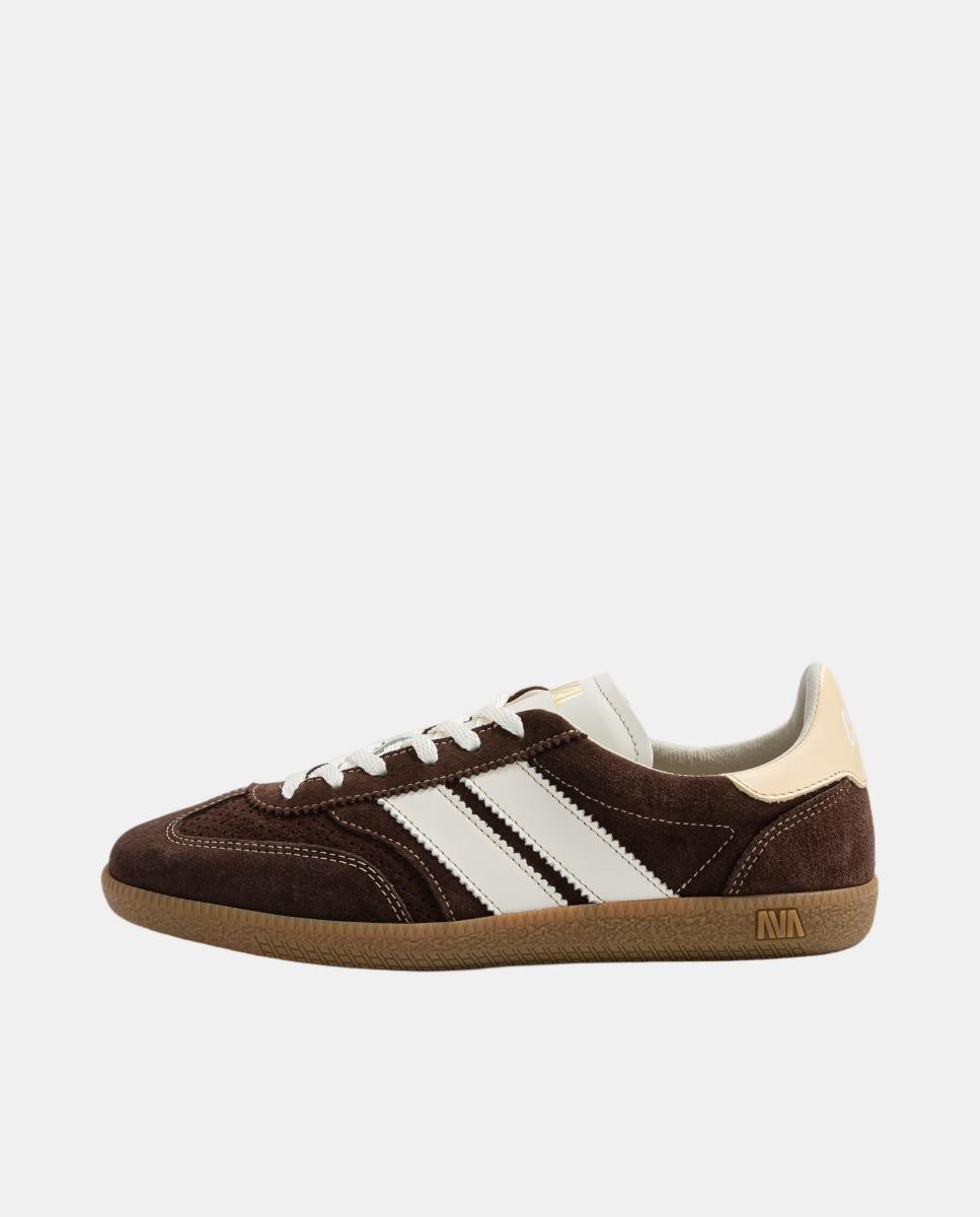 Sapatilhas em pele com desenho assimétrico inspiradas em andebol Castanho-chocolate-2