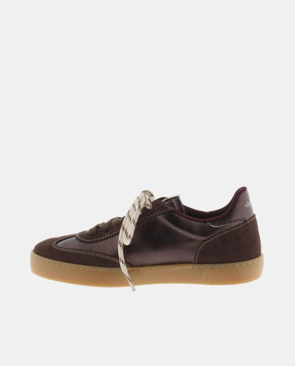 Zapatillas deportivas de mujer metalizadas con piezas de serraje al tono y suela caramelo - Victoria - Marrón oscuro Marrón oscuro-3