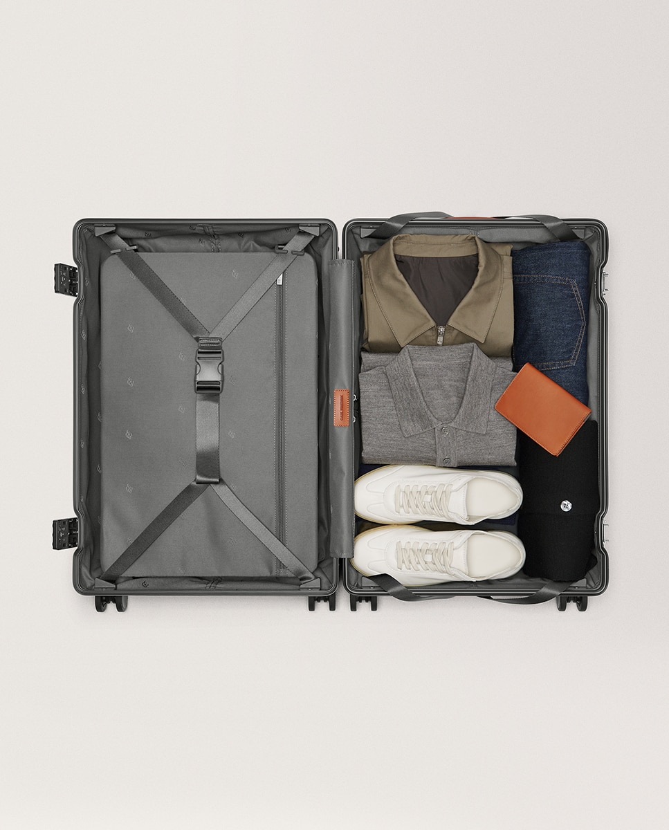 Imagen 4 de Maleta mediana The Check-in trolley - Carl Friedrik - Gris Gris