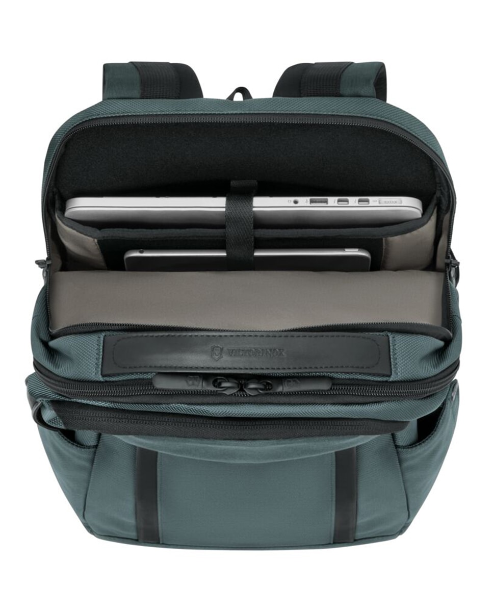 Mochila Deluxe Porta-Computador Almont Professional - 25 L Verde-3