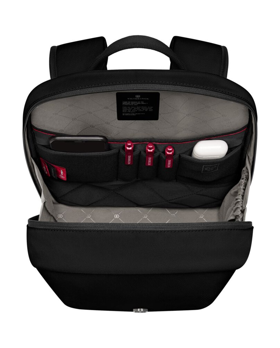 Mochila Pequena 16 Litros de Poliéster City Daypack Preto-3