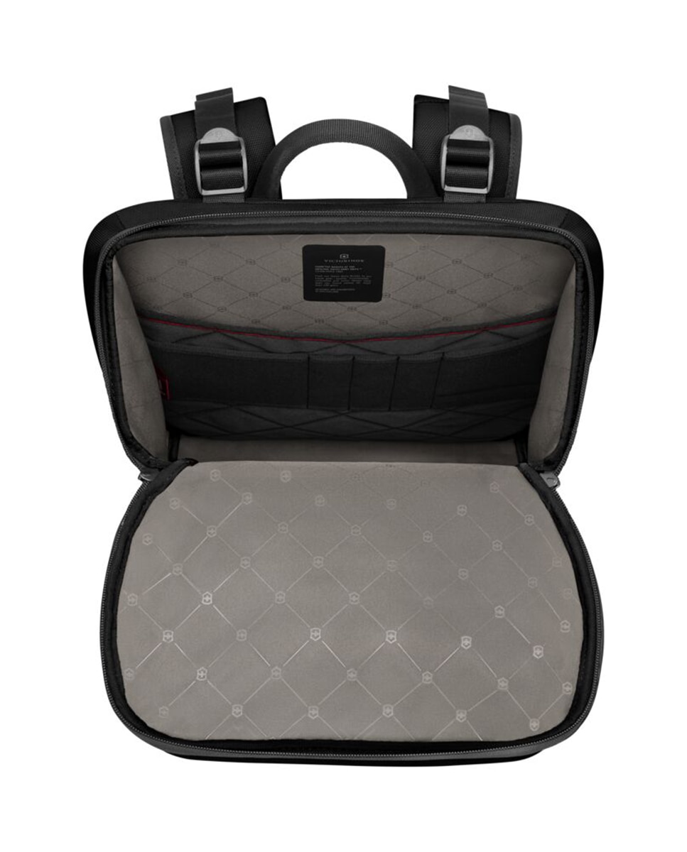 Mochila Média 22 Litros de Poliéster Commuter Preto-6