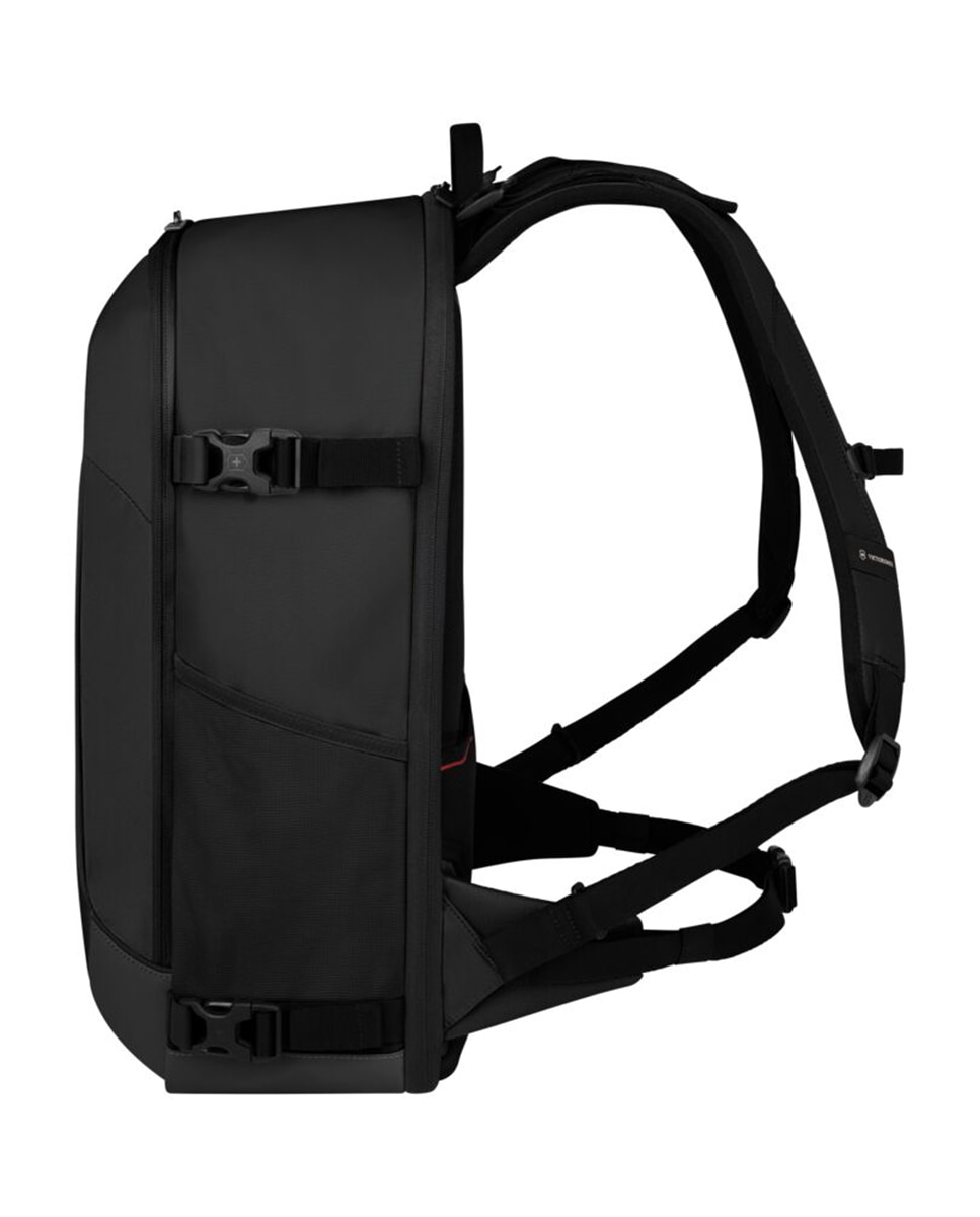 Mochila Grande 32 Litros de Poliéster Traveler Preto-4