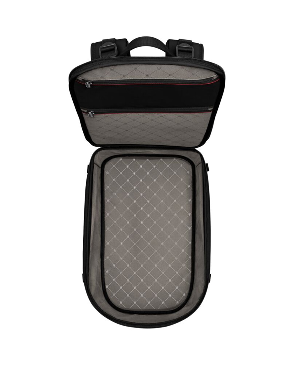 Mochila Grande 32 Litros de Poliéster Traveler Preto-6