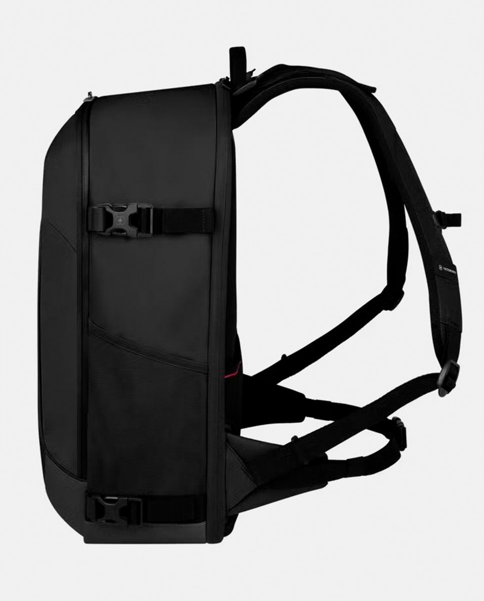 Mochila Grande 32 Litros de Poliéster Traveler Preto-13