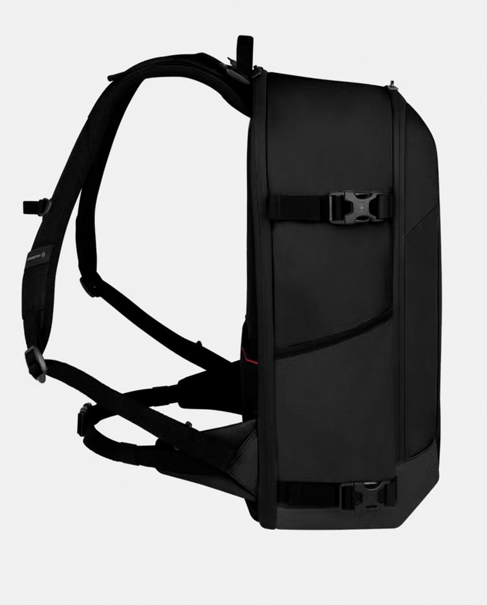 Mochila Grande 32 Litros de Poliéster Traveler Preto-14