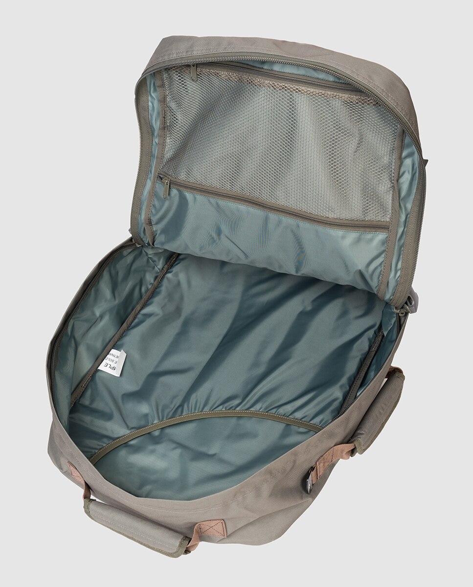 Mochila CZ061802 beige, con capacidad 44 L - CabinZero - Verde Verde-4