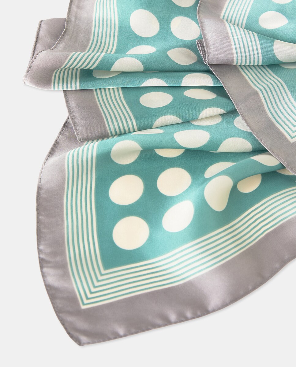 Lenço às Bolinhas Verde-2