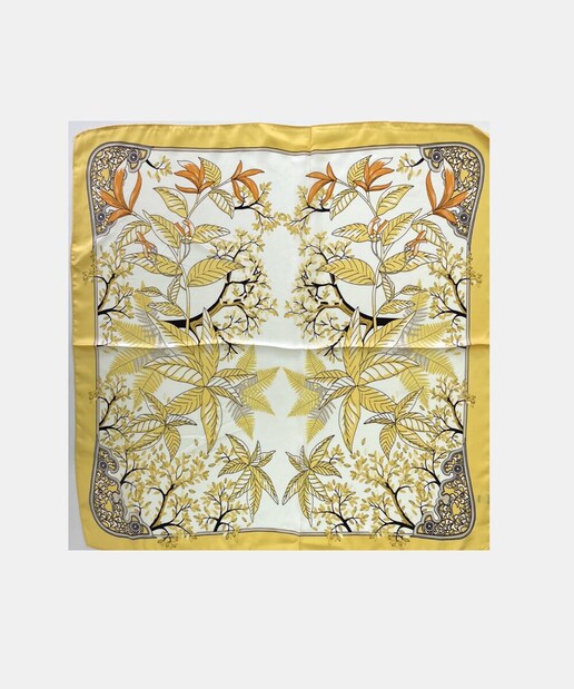 Imagem 0 de Lenço com Estampado Floral