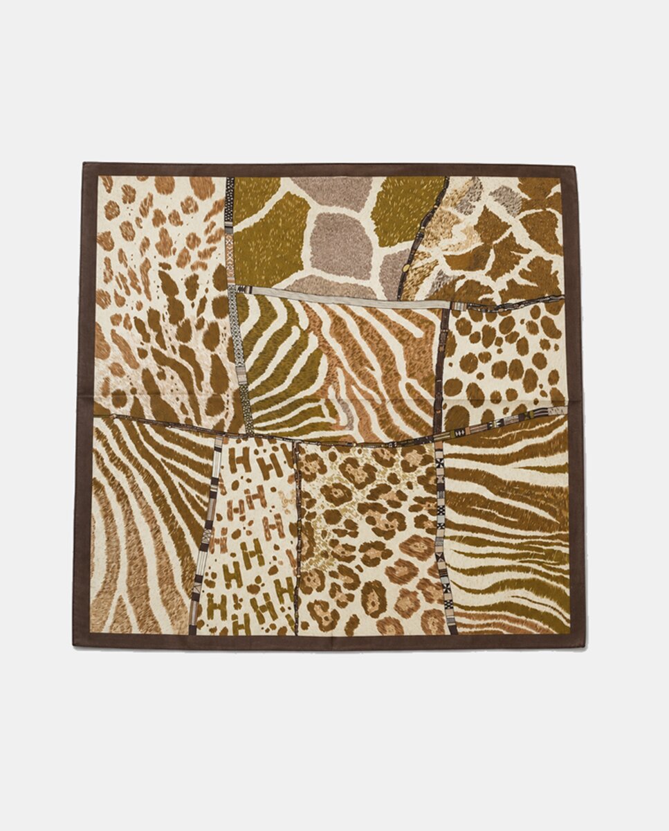 Imagem 0 de Lenço com Animal Print