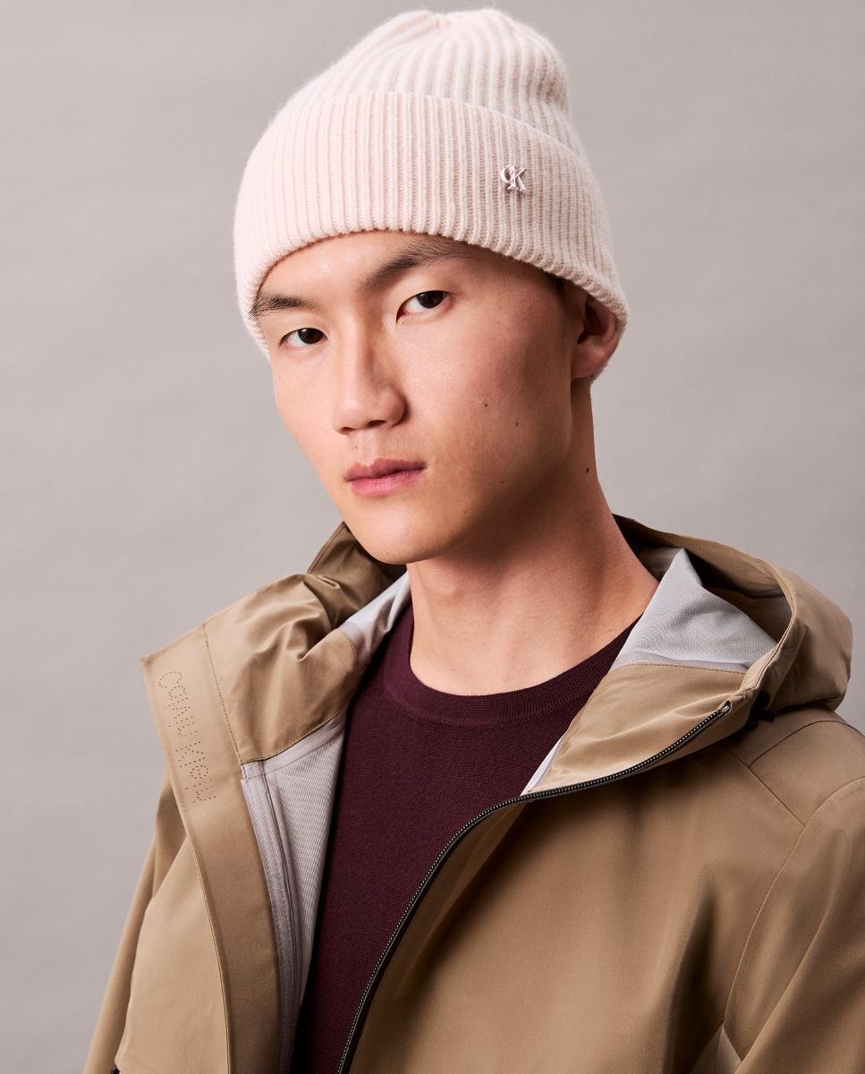 Gorro de Lã com Logótipo Metálico Branco-2