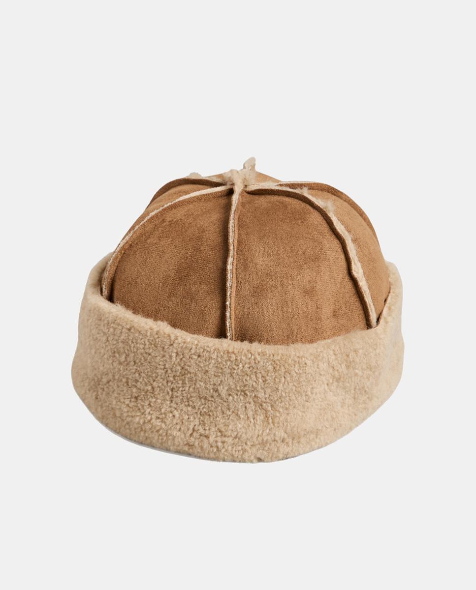 Imagem 0 de Gorro de Pelo de Borrego