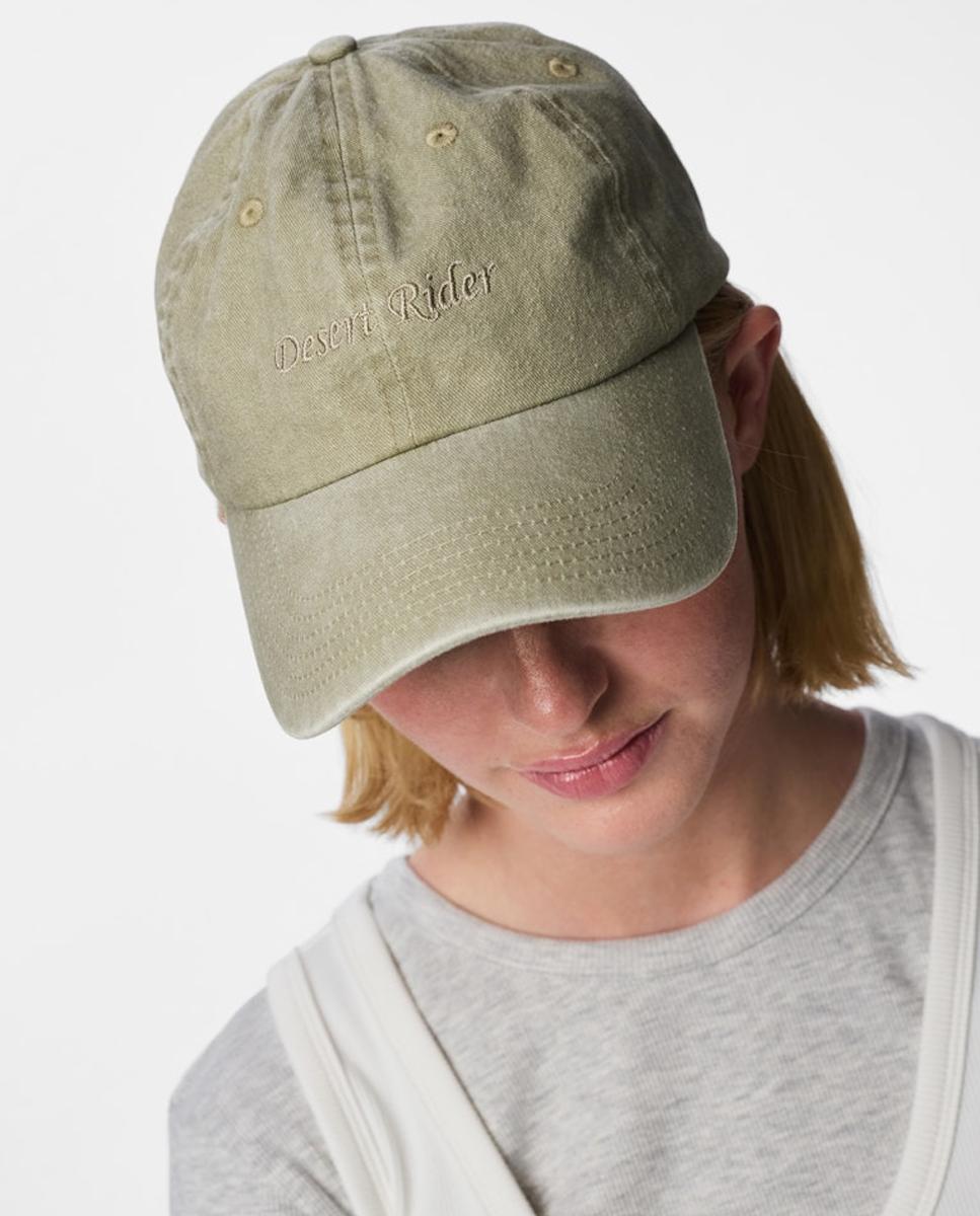 Imagen 4 de Gorra desgastada con mensaje de mujer - Pieces - Verde claro Verde claro