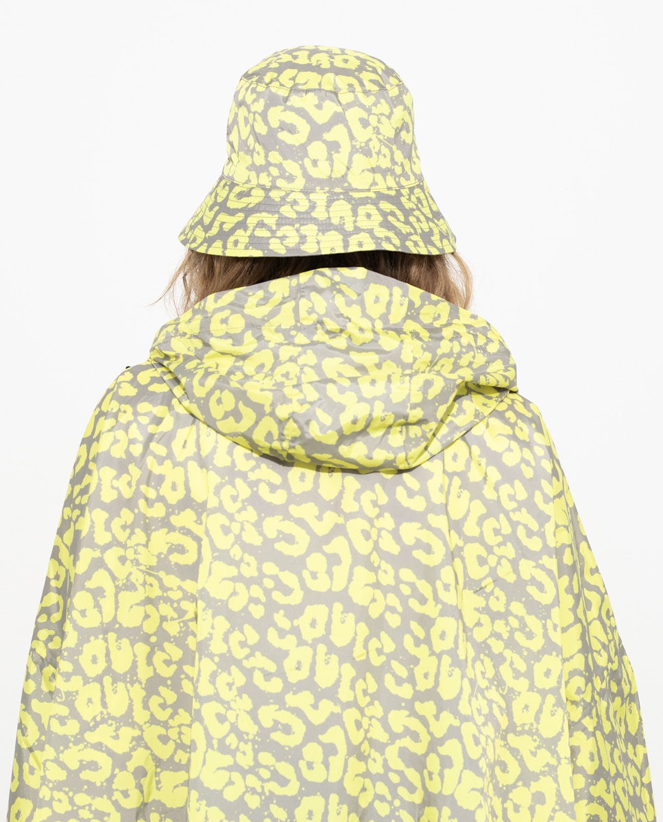 Chapéu para a Chuva com Estampado de Manchas Amarelo-3