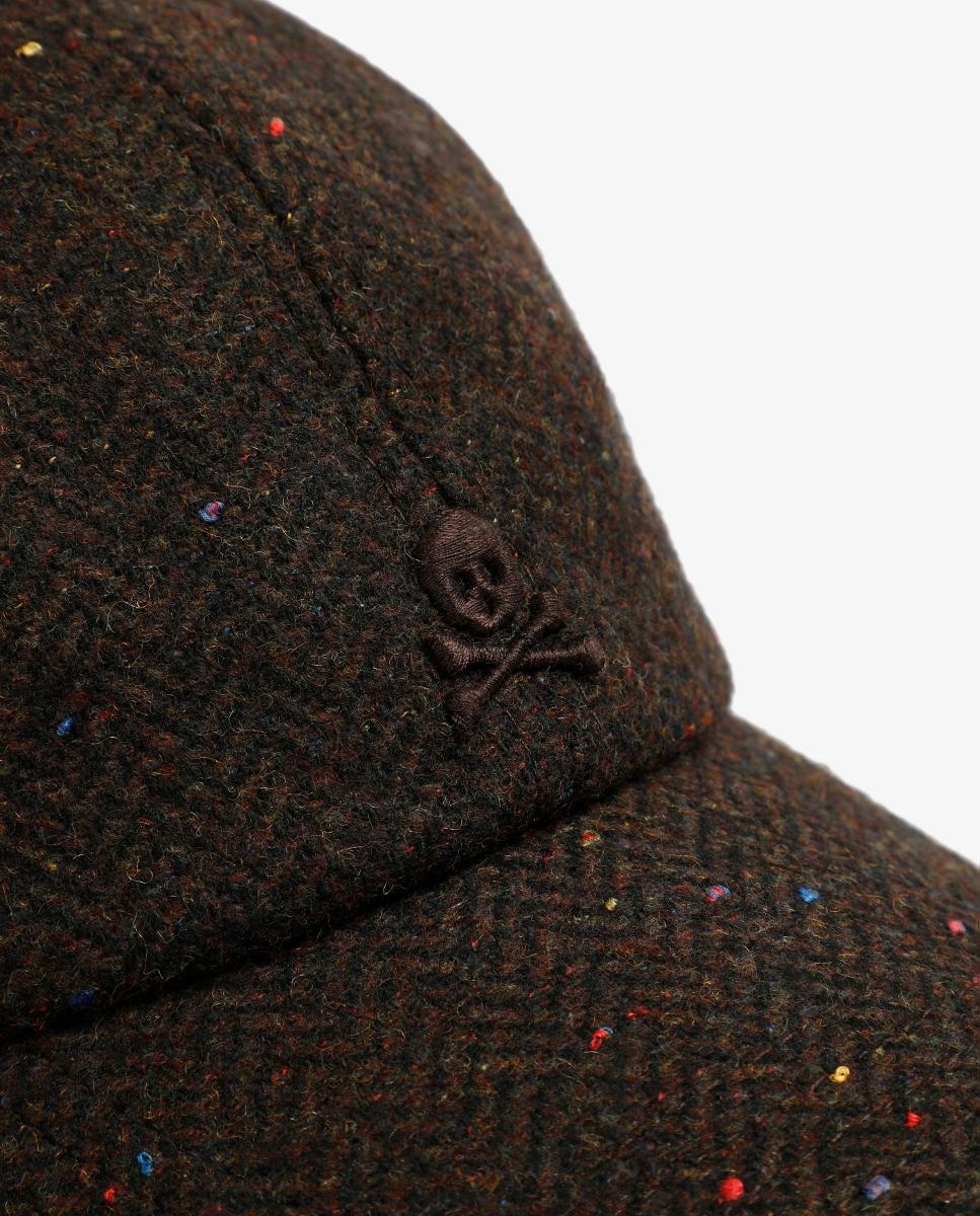 Boné com Desenho Castanho-4