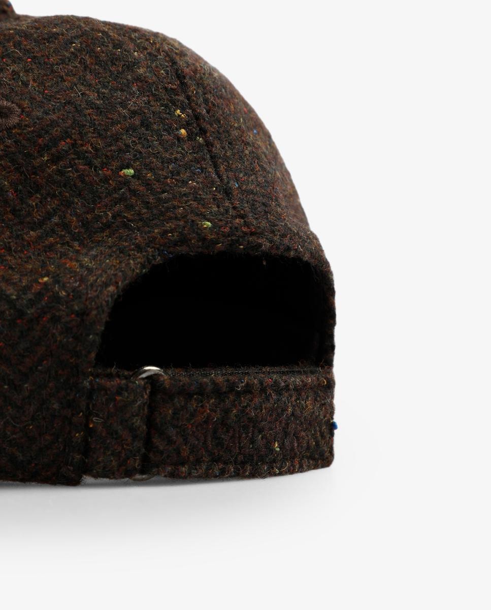 Boné com Desenho Castanho-5