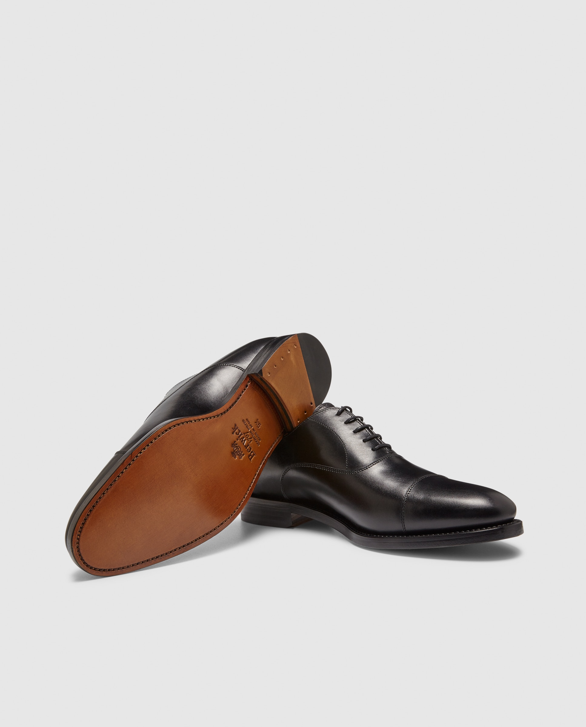 Sapatos de Atacadores em Pele - Preto Preto-2
