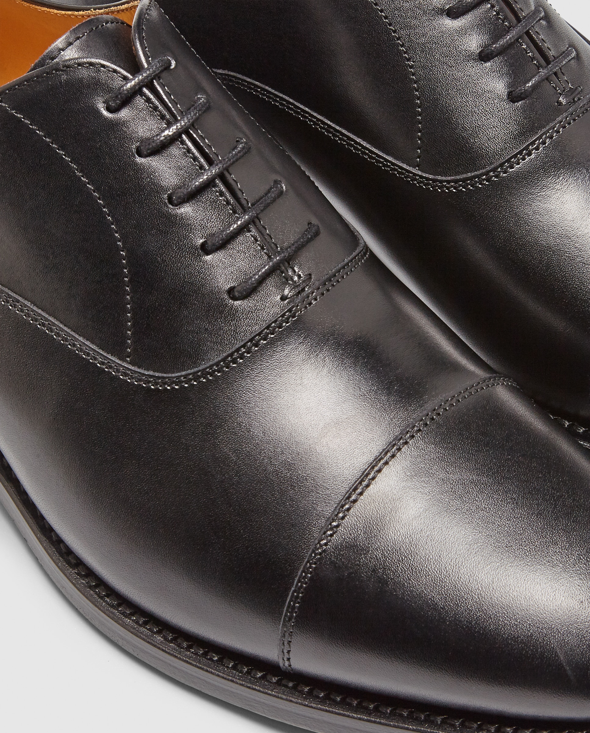 Sapatos de Atacadores em Pele - Preto Preto-5