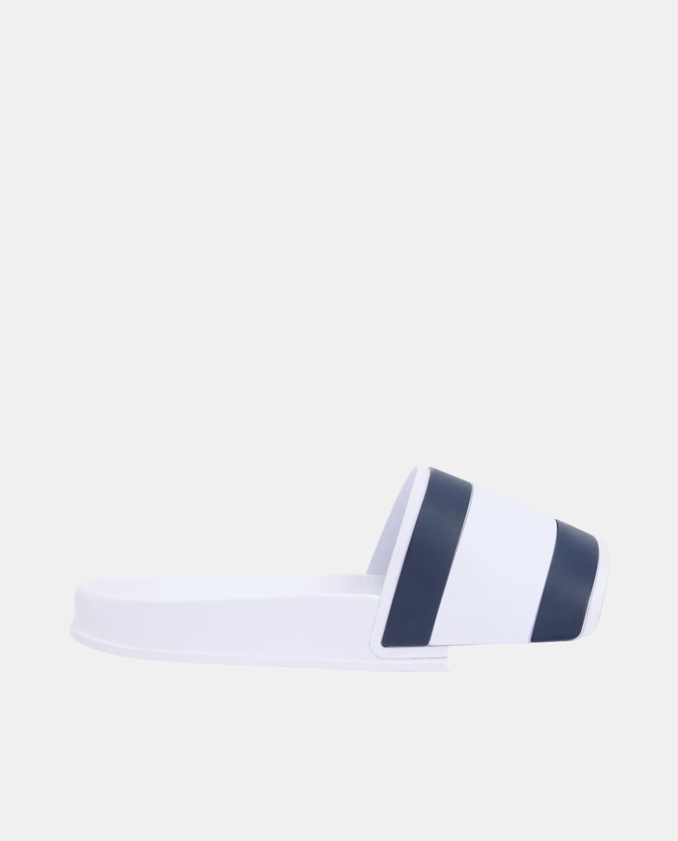 Imagem 0 de Chinelos com Bandeira