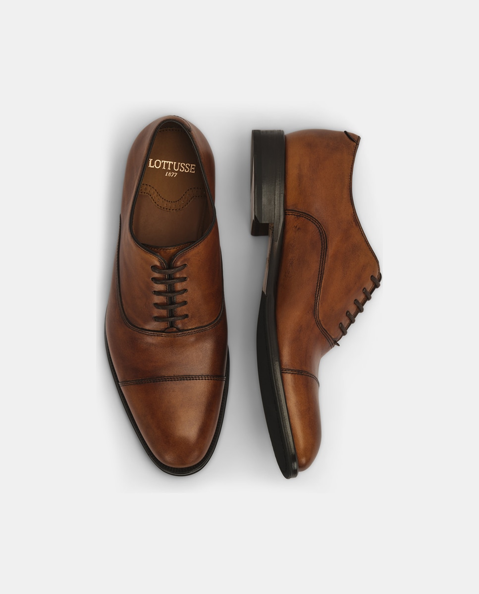 Sapatos de Atacadores Lenox com Biqueira Direita e em Pele Castanho-5
