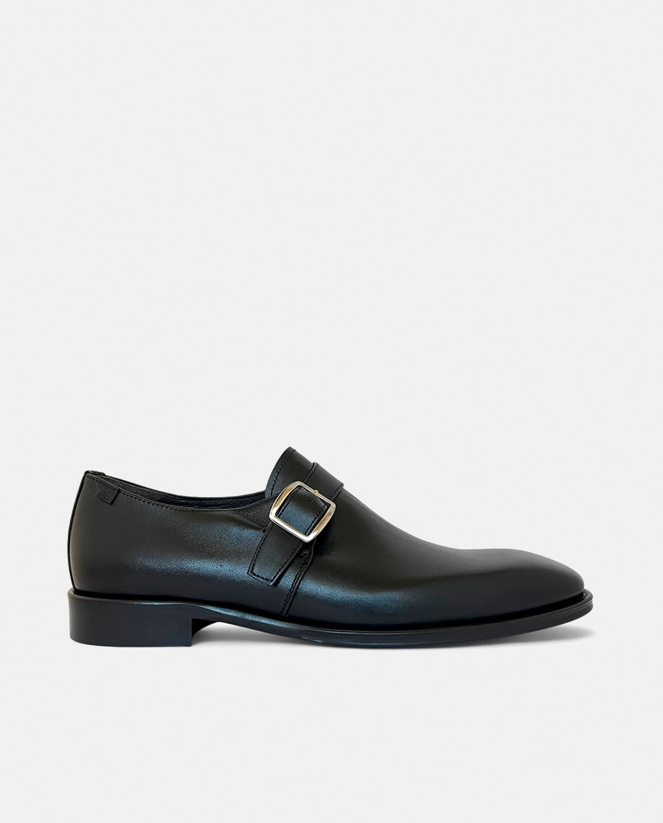 Imagem 0 de Sapatos em Pele com Fivela