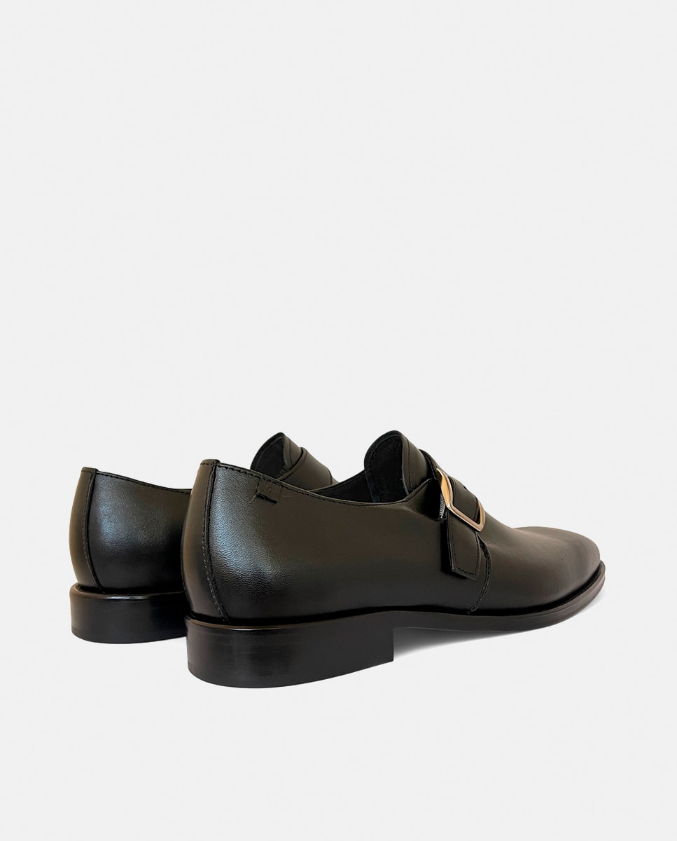 Sapatos em Pele com Fivela Preto-5
