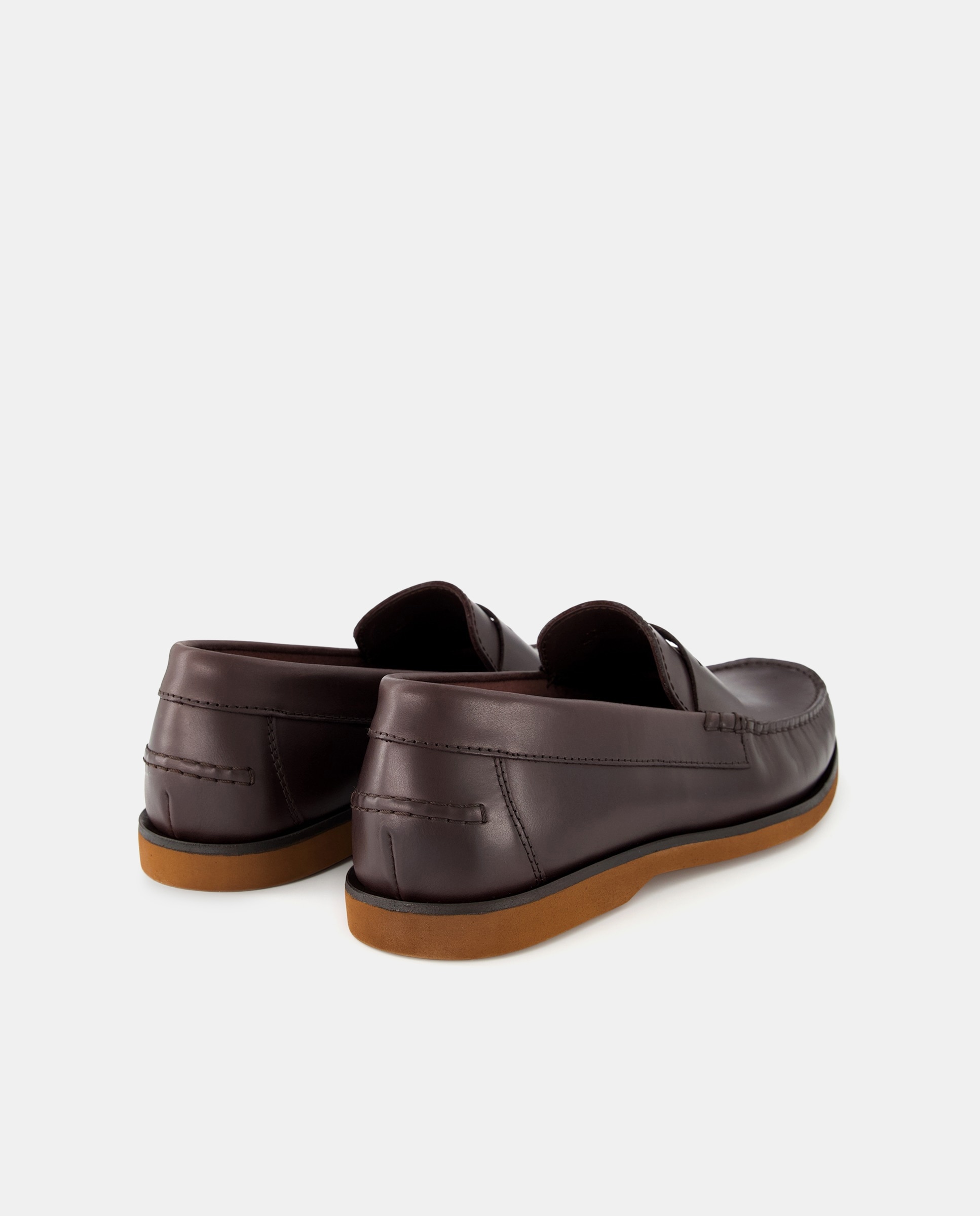 Mocassins com Bordão, Adorno de Travessão e em Pele Castanho-3