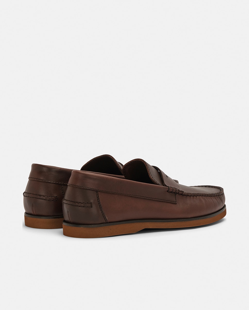 Mocassins com Bordão, Adorno de Travessão e em Pele Castanho-8